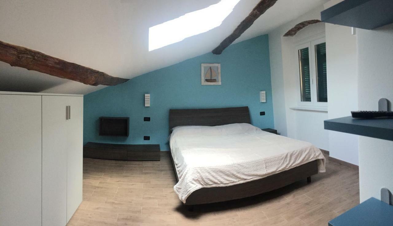 Sentiero Azzurro Apartment Специя Екстериор снимка